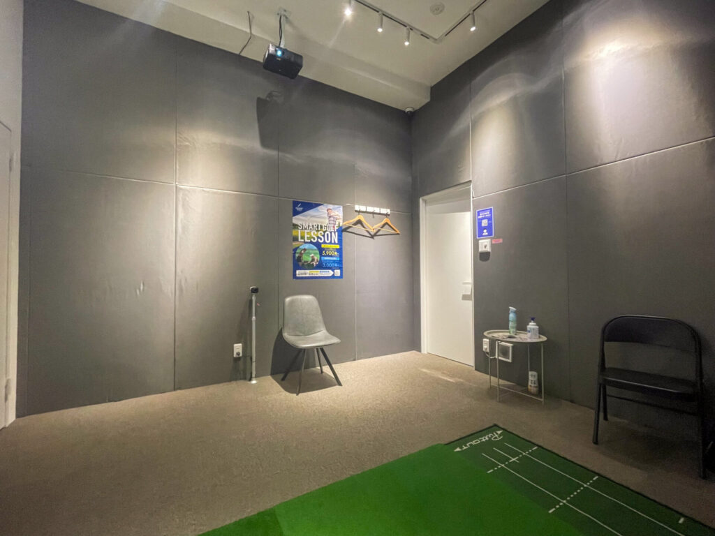 スマートゴルフ新宿富久町靖国通り店